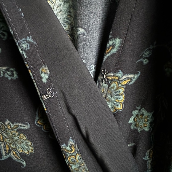 Abercrombie & Fitch Wrap Bow Tie long Sleeve Top - Picture 3 of 5